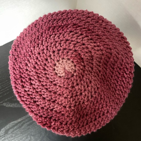 Stylish Crochet Slouchy Beanie Tam - Picture 4 of 7